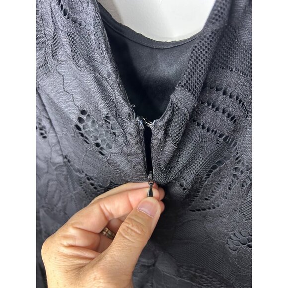 Lane Bryant Women's Black Lace V-Neck 3/4 Sleeve Dress back zipper Size 14 Midi - Picture 4 of 8